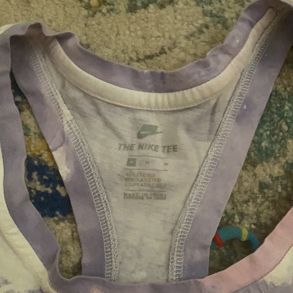 Nike Tank - Picture 2 of 3